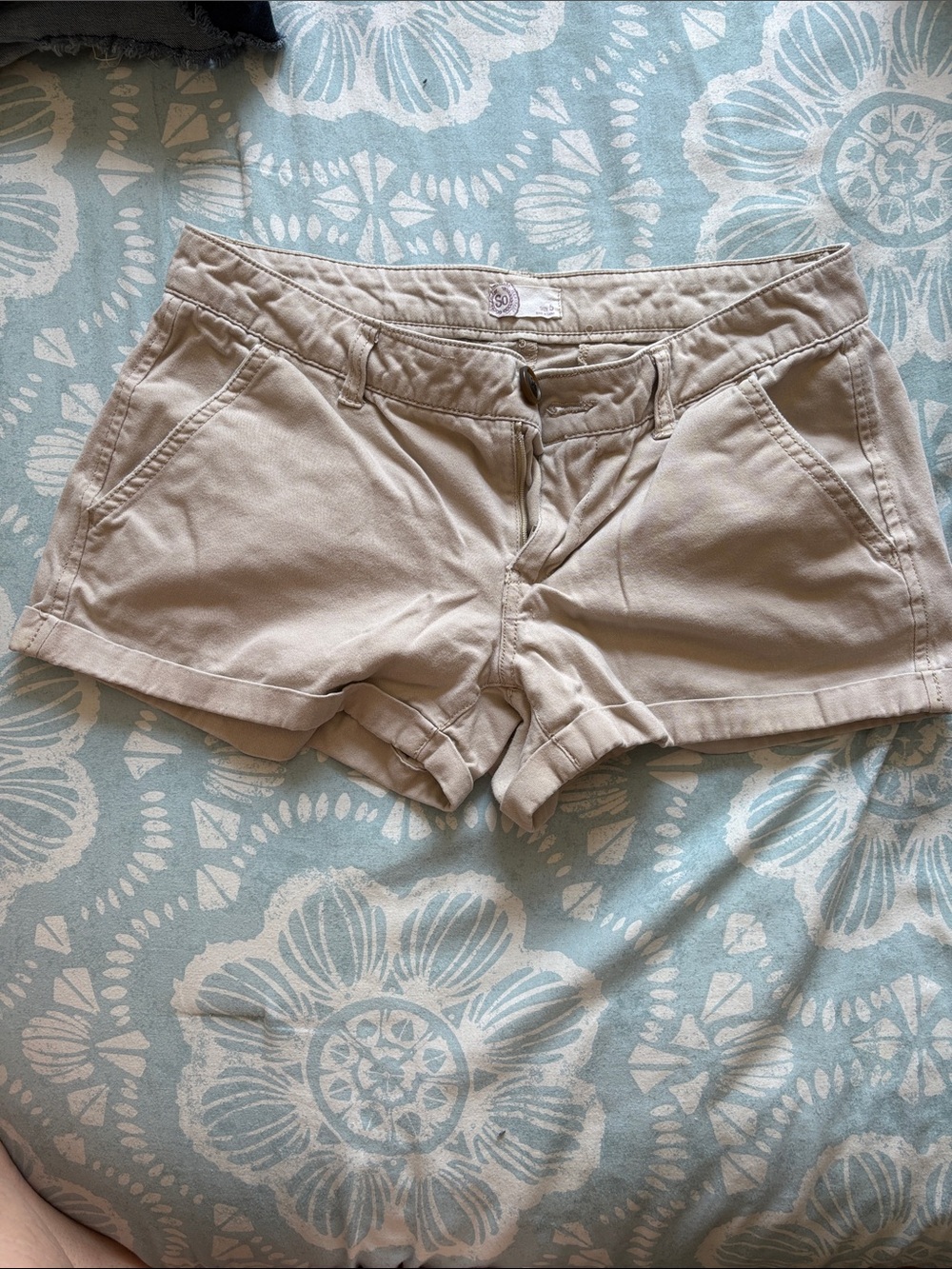 SO Women's Light Tan Denim-Style Jean Shorts